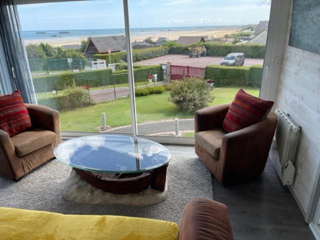Du Debarquement. Maison Bord De Holiday home